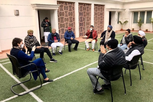 Priyanka Gandhi meets Congress MPs from Punjab in Delhi. (Image: Twitter/ @SaralPatel) Priyanka Gandhi meets Congress MPs from Punjab in Delhi. (Image: Twitter/ @SaralPatel)