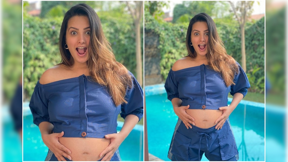 Pregnant Anita Hassanandani Answers Fan Query on Stretch Marks