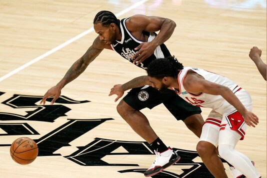Kawhi Leonard in black (Photo Credit: AP)