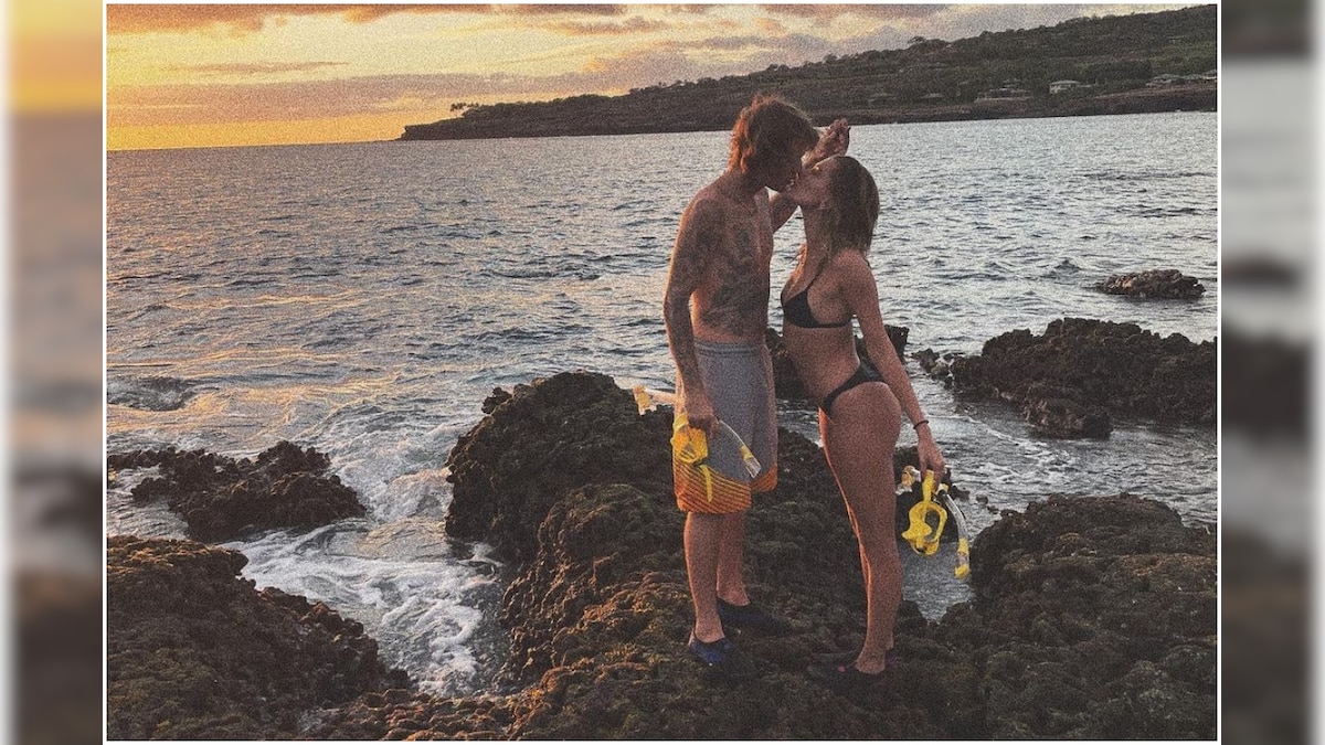 Hailey Baldwin Goes Snorkeling with Justin Bieber in Black Bikini on Vacation in Hawaii