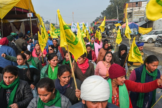 Farmer supporters take part in the ongoing agitation at Singhu border in New Delhi on Tuesday. (PTI) Farmer supporters take part in the ongoing agitation at Singhu border in New Delhi on Tuesday. (PTI)