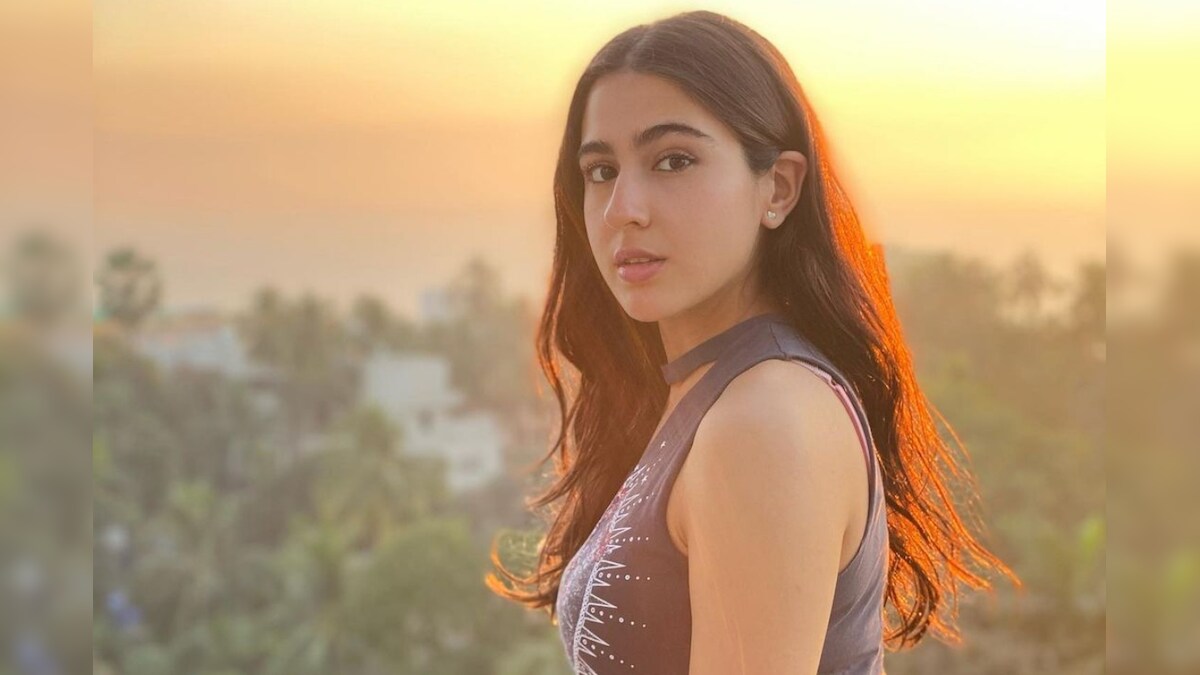 Sara Ali Khan Enjoys a Stunning Sunset from Her Terrace in This Breathtaking Pic