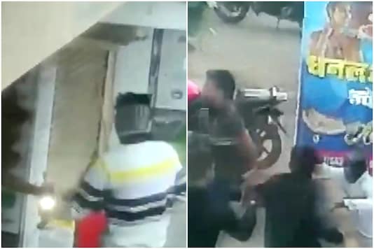 Three unarmed men tried to stop a robbery at a jewellery store in Maharashtra | Image credit: ANI Three unarmed men tried to stop a robbery at a jewellery store in Maharashtra | Image credit: ANI