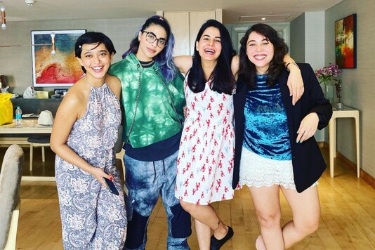 Kirti Kulhari Shares Pics with 'Four More Shots Please' Co-stars Sayani, Bani, Maanvi; Gives Update on S3 Kirti Kulhari Shares Pics with 'Four More Shots Please' Co-stars Sayani, Bani, Maanvi; Gives Update on S3