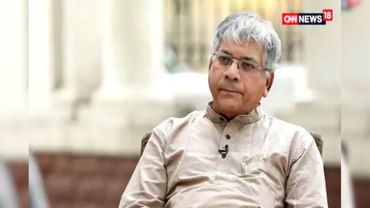 PM Modi Should Get Himself Vaccinated First to Clear Doubts, Says VBA Leader Prakash Ambedkar