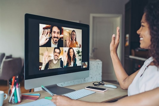 Turning Your Camera Off During Video Calls and Online Meetings Can Reduce Carbon Footprint