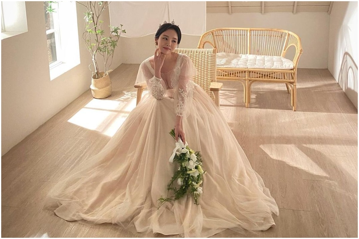 BTS Member J-Hope's sister Drops Gorgeous Pre-wedding Looks on