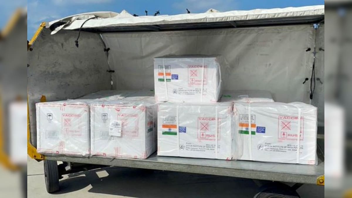 Vaccine Maitri: Coronavirus Vaccine Doses Sent by India Reach Bhutan and Maldives