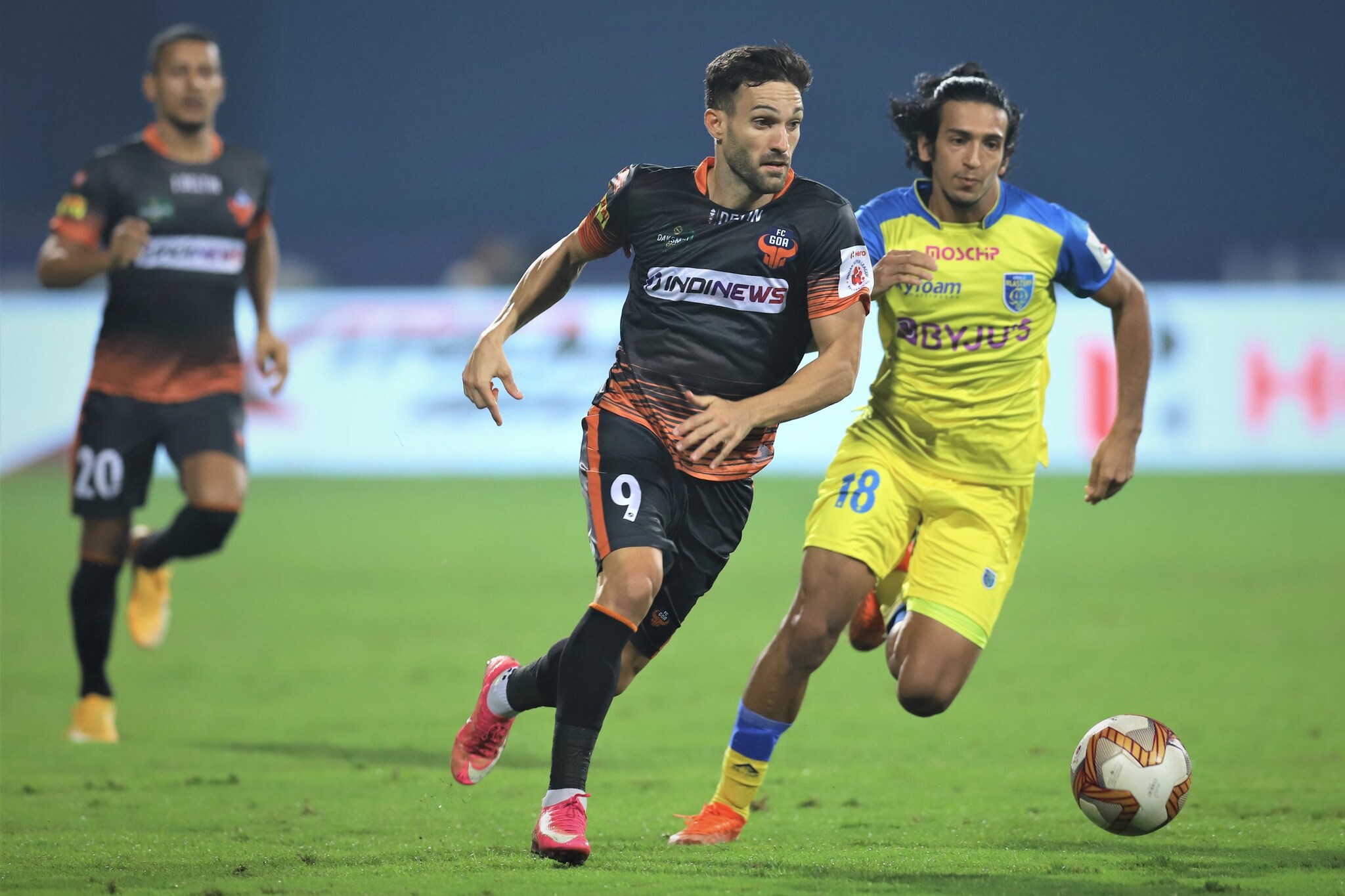 ISL 2020-21 Live Score, Kerala Blasters vs FC Goa: Goa Down to 10 Men as Ivan Gonzalez Sent Off,  Match Tied at 1-1