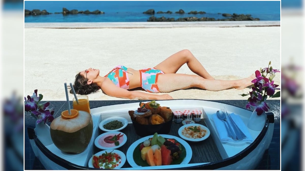 Sara Ali Khan Serves Sizzling Maldives Moment with Floating Breakfast Picture