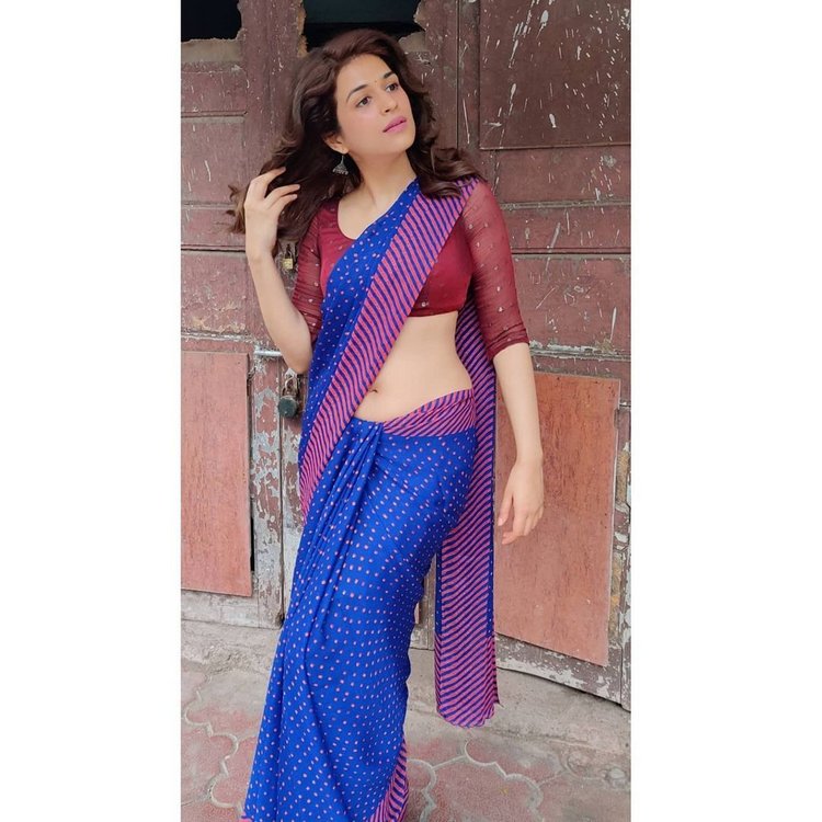 Shraddha Das entered showbiz in 2008 with a Telugu film Shraddha Das entered showbiz in 2008 with a Telugu film