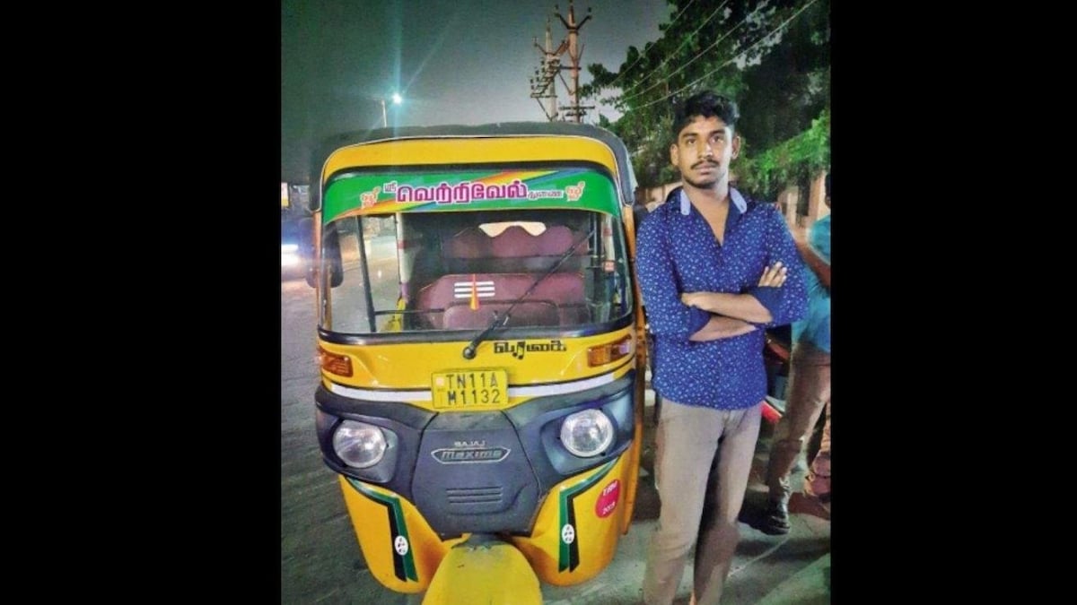 Chennai Autorickshaw Driver Finds Gold Jewelry Worth Rs 20 Lakh, Returns to Police