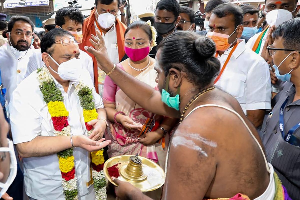 Tamil Nadu Polls: BJP to Continue Alliance With AIADMK, Confirms Nadda at Madurai Rally