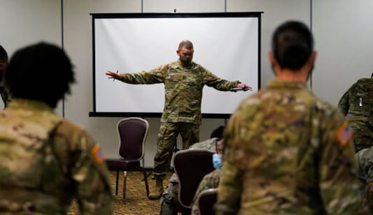 Let Down Your Hair: New Army Rules For Ponytails, Nail Color Let Down Your Hair: New Army Rules For Ponytails, Nail Color