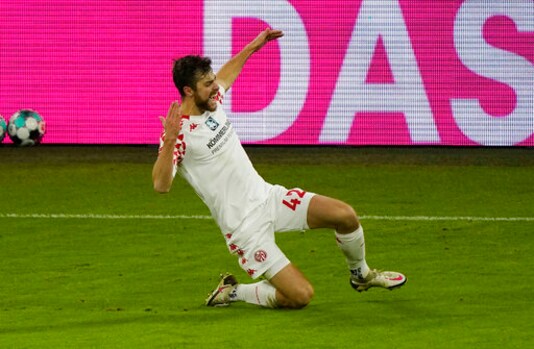 Mainz Hires Former Denmark Defender Svensson As Coach Mainz Hires Former Denmark Defender Svensson As Coach
