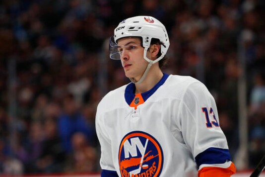 Mathew Barzal Agrees To Contract, Back On Ice With Islanders Mathew Barzal Agrees To Contract, Back On Ice With Islanders