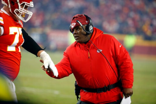 Chiefs' Bieniemy Focused On Browns, Not Vacant Coaching Jobs Chiefs' Bieniemy Focused On Browns, Not Vacant Coaching Jobs