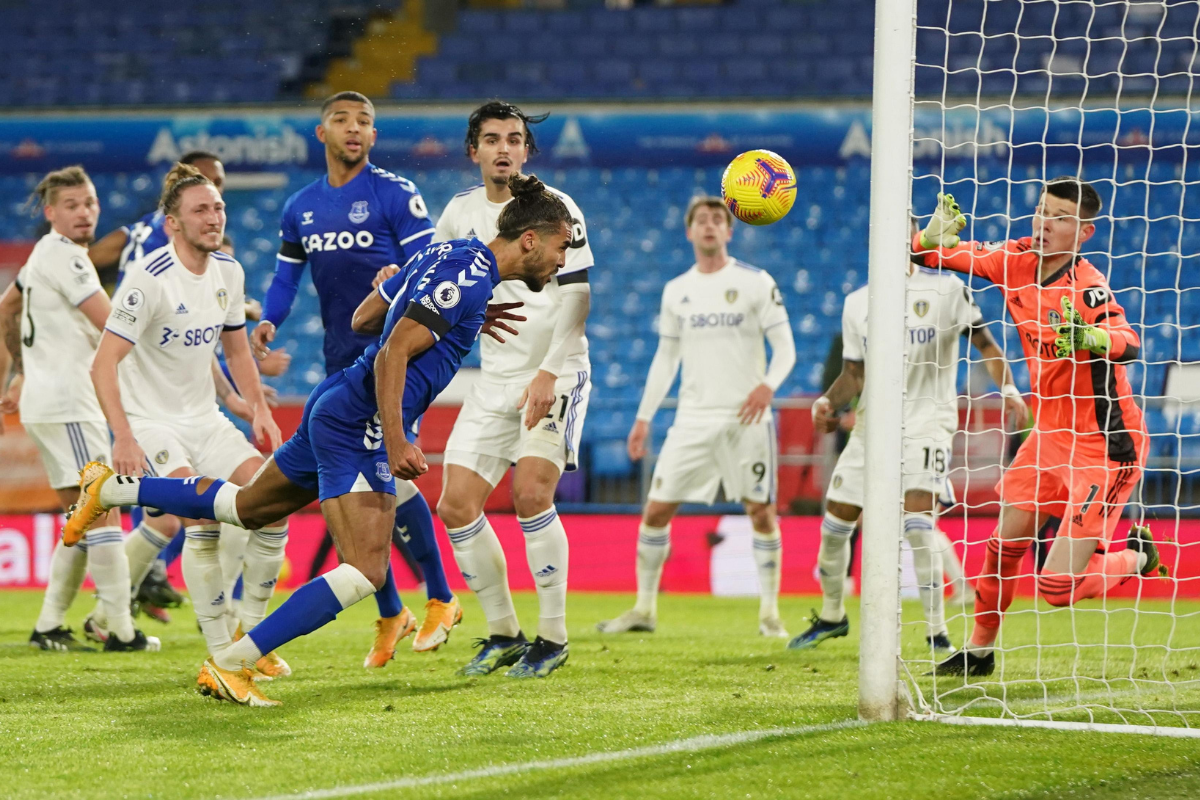 Vibrant Calvert-lewin Double Helps Leeds See Off Palace Design Concept Vibrant Calvert-lewin Double Helps Leeds See Off Palace Design Concept