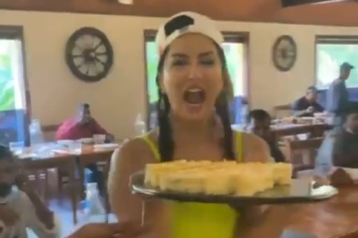 Sunny Leone s Adorable Reaction On Seeing Pineapple Pastries Is The sunny-leone-s-adorable-reaction-on-seeing-pineapple-pastries-is-the