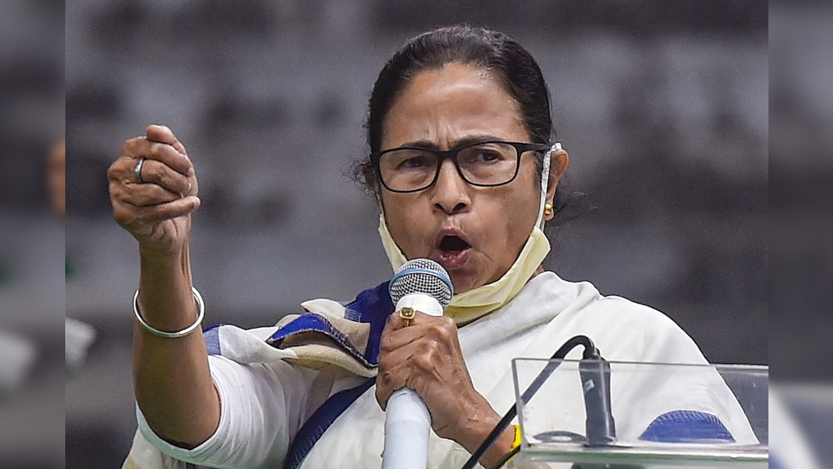 Raths are for Gods and Goddesses, not Politicians: Mamata Banerjee Mocks BJP's Roadshow Politics