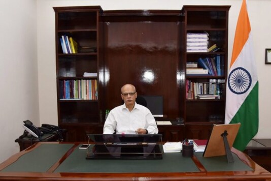 Economic Affairs Secretary Tarun Bajaj (Image: Twitter)