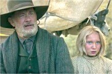 News of the World Review: Tom Hanks is Brilliant as Soldier Rescuing Little Girl from Ravages of Civil War