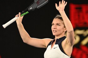 World No. 3 Simona Halep Pulls Out of French Open Due to Injury