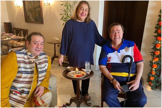Rajiv Kapoor and Randhir Kapoor with sister Rima Jain in an old photo.