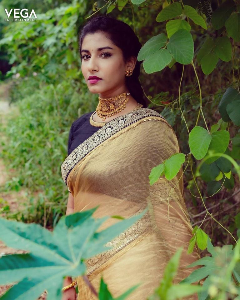 768px x 960px - South Actress Vishnupriya Raises Temperature With Her Hot Photos, Take A  Look - News18