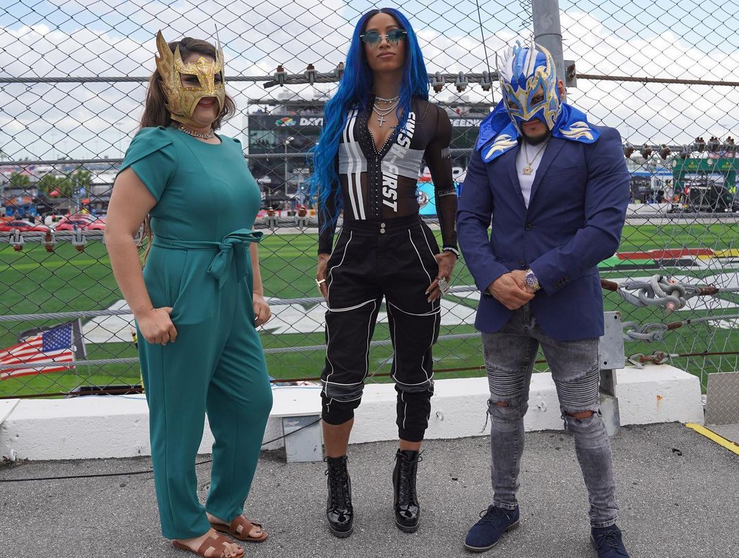 WWE's Sasha Banks Flags Off Daytona 500 Race as Honorary Starter | See Pics - News18