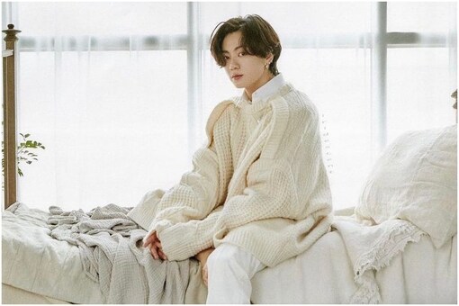 Bts Member Jungkook S Euphoria Completes One Year On Billboard World Digital Song Sales Chart