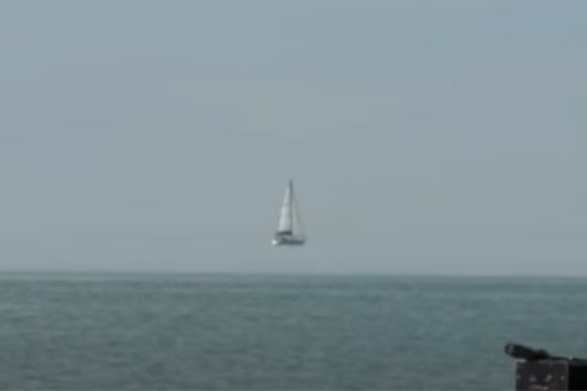 Screenshot from video uploaded by aquamemo.