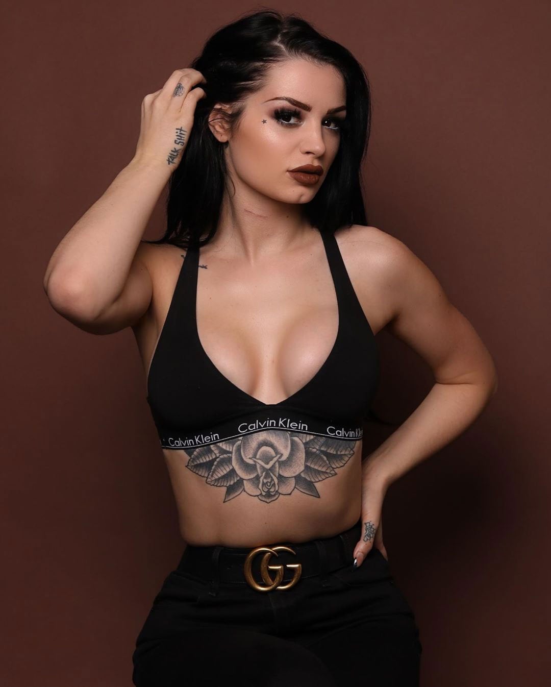 WWE Wrestler-turned-actor Paige Shows Off Her Wild Side in Hot and Sexy  Social Media Pics - News18