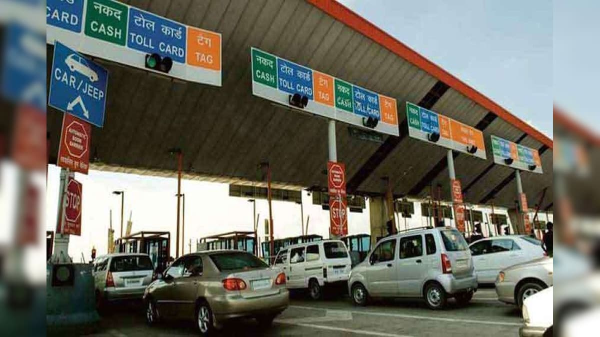 All Toll Booths Will be Removed in a Year; Money Collection Via GPS Mapping: Gadkari