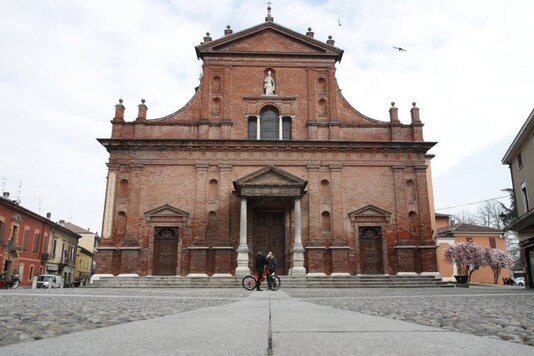 n this file photo taken on Thursday, March 12, 2020, a view of the almost empty main square in Codogno, Italy. Italy delivered the first shocking confirmation of locally transmitted coronavirus infections outside of Asia a year ago Sunday, with back-to-back revelations of cases more than 150 kilometers (nearly 100 miles) apart in the country's north.  Credits: AP.