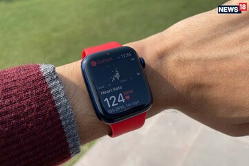 https://images.news18.com/ibnlive/uploads/2021/02/1614071995_apple-watch-fitness-1.jpg?impolicy=website&width=360&height=240