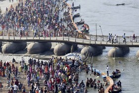 Govt Must Be Held Accountable for 'failing' Its People, Says Akhilesh After Bodies Found Floating in Ganga