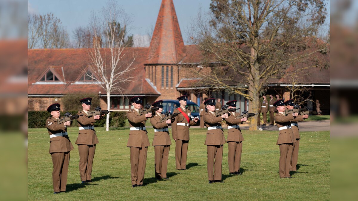 World War II-era Plane Fly-past Honours Captain Tom Moore at Funeral