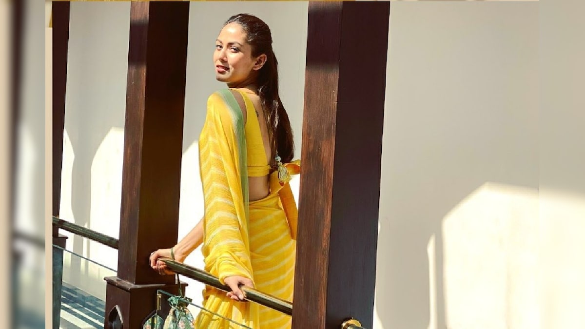 Mira Rajput Welcomes Summer With This Bright Yellow Silk Saree