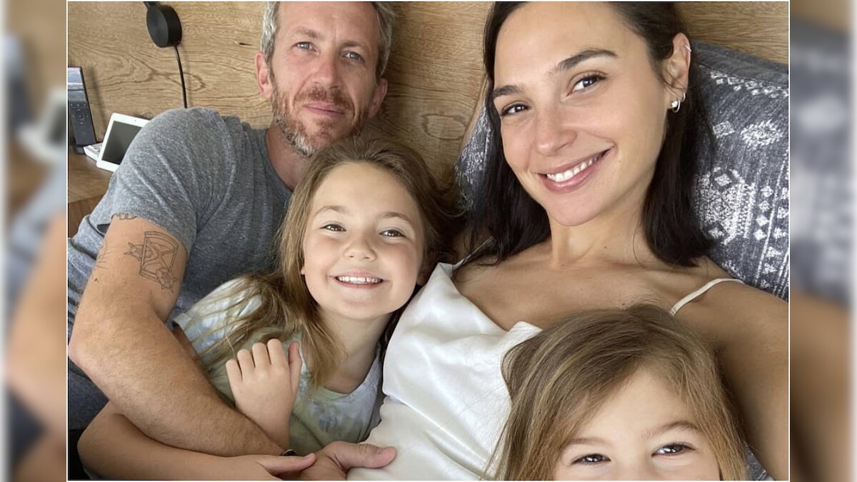 Gal Gadot Announces Third Pregnancy with Cute Family Pic - News18