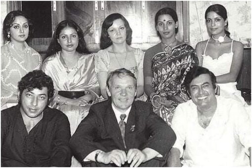 Shabana Azmi photo