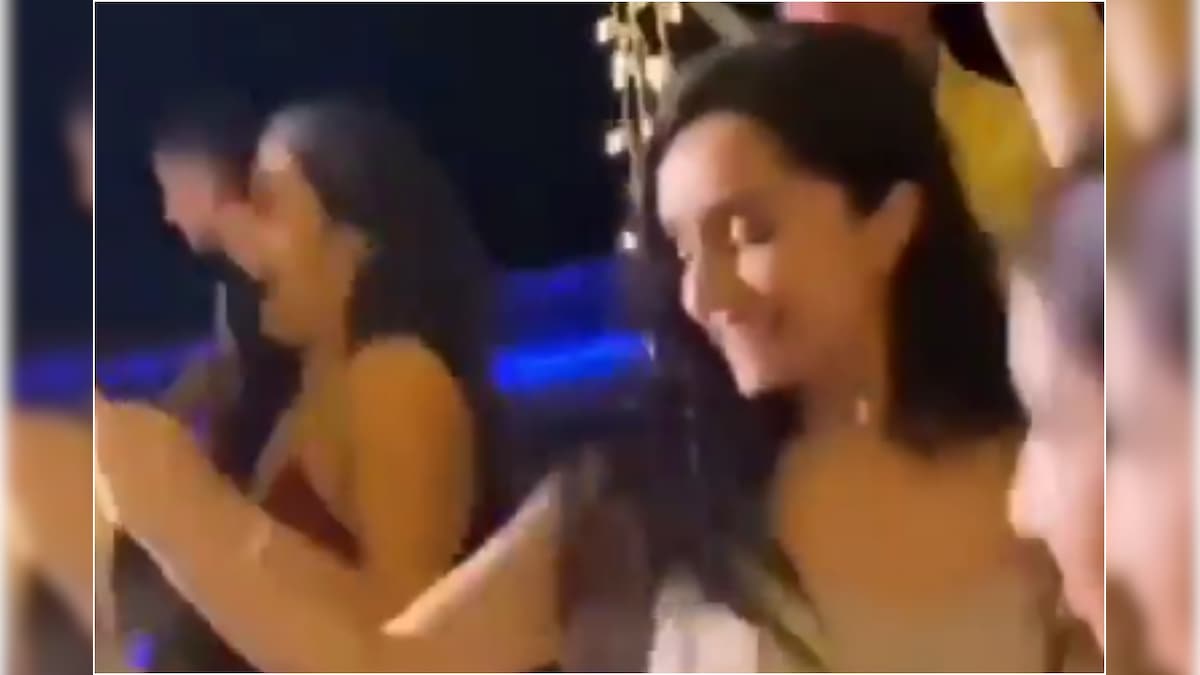 Shraddha Kapoor Has a Blast Dancing to 'Kamariya' at Her Birthday Party, Watch Video