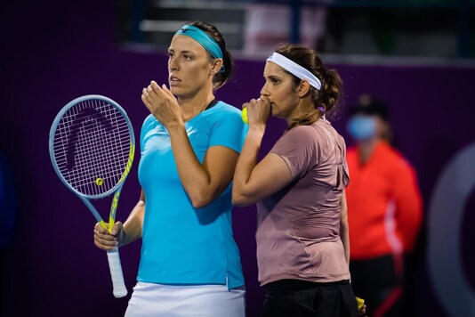 Sania Mirza (R) and Andrej Klepac (Photo Credit: IndTennisDaily Twitter)