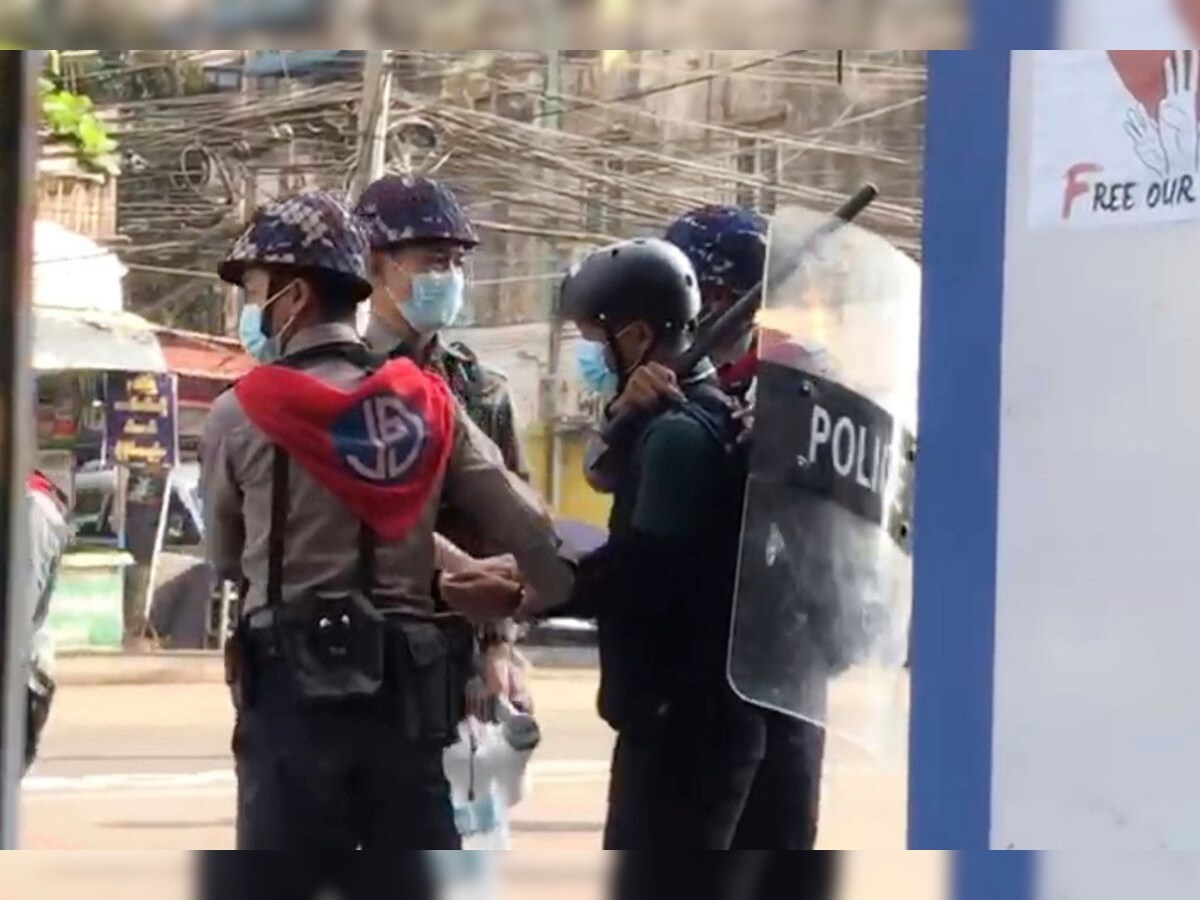 Clash Between Myanmar Soldiers, Villagers Leaves 3 Civilians Dead, Witness Puts Toll at 12