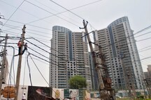 Gurugram's Loss Noida's Gain? Haryana's New Quota Law Could Be an Advantage for This UP City