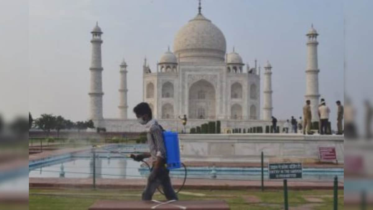 International Women’s Day 2021: Free Entry for Women Today at Taj Mahal, Other ASI Monuments