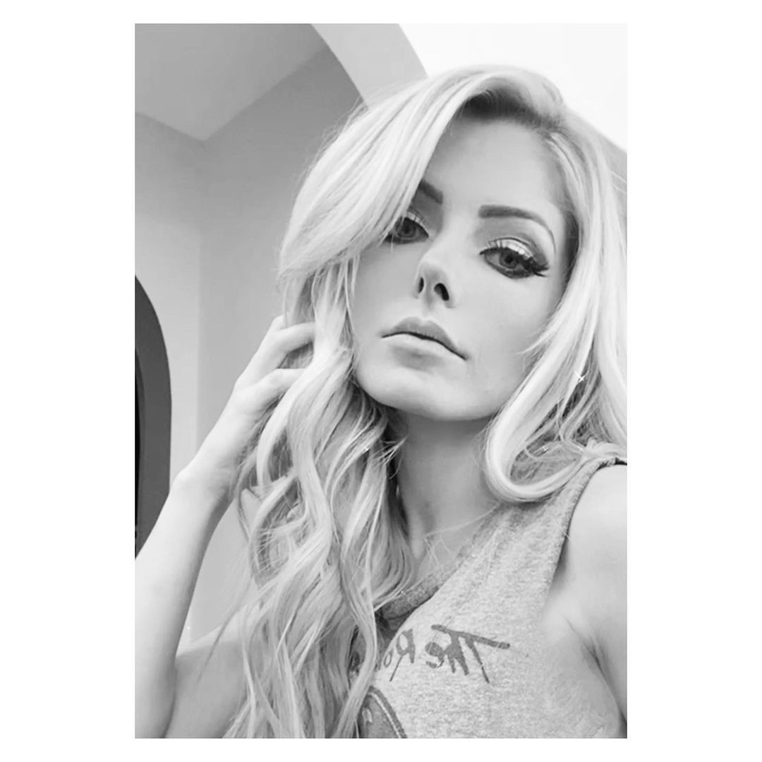 Bliss instagram alexa WWE's Instagram