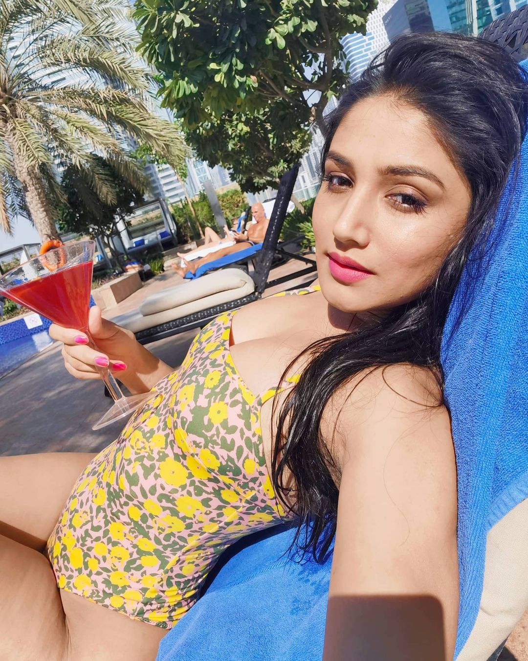 1080px x 1351px - Donal Bisht Impresses Fans With Her Latest Social Media Posts, See The  Actress Looking Hot - News18