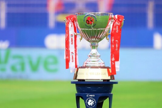 ISL trophy (Photo Credit: ISL Twitter)