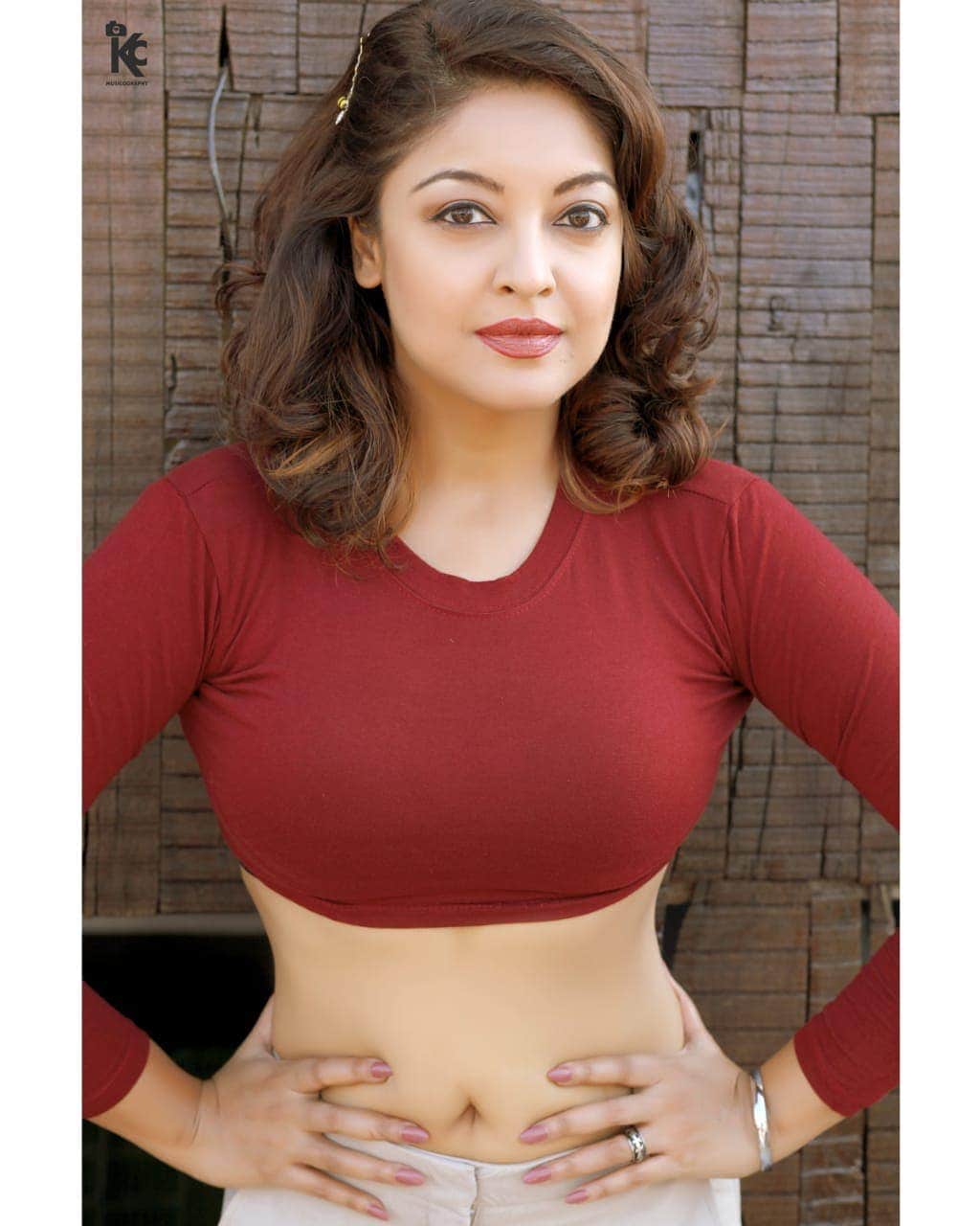 Tannu Shree Dhatta Nude Photos - Tanushree Dutta Is Too Hot To Handle In Latest Instagram Pictures, See  Diva's Sexy Pics - News18